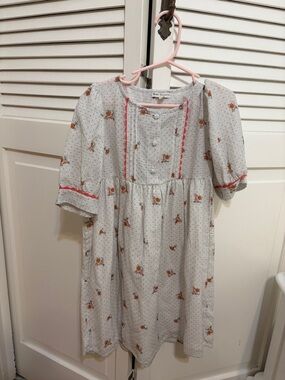 Bebe Organic Girls' Cream Floral Trim Formal Dress new without tags never worn